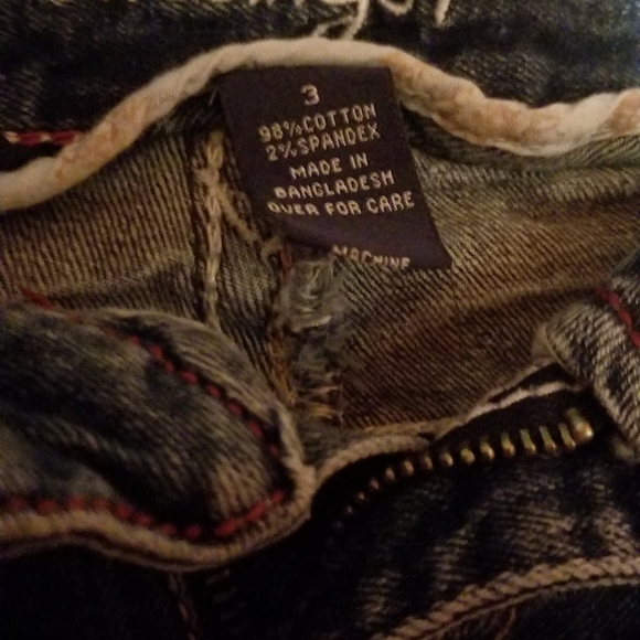 Complete Outfit Shirts Tank Top Shoes! - Picture 4 of 5